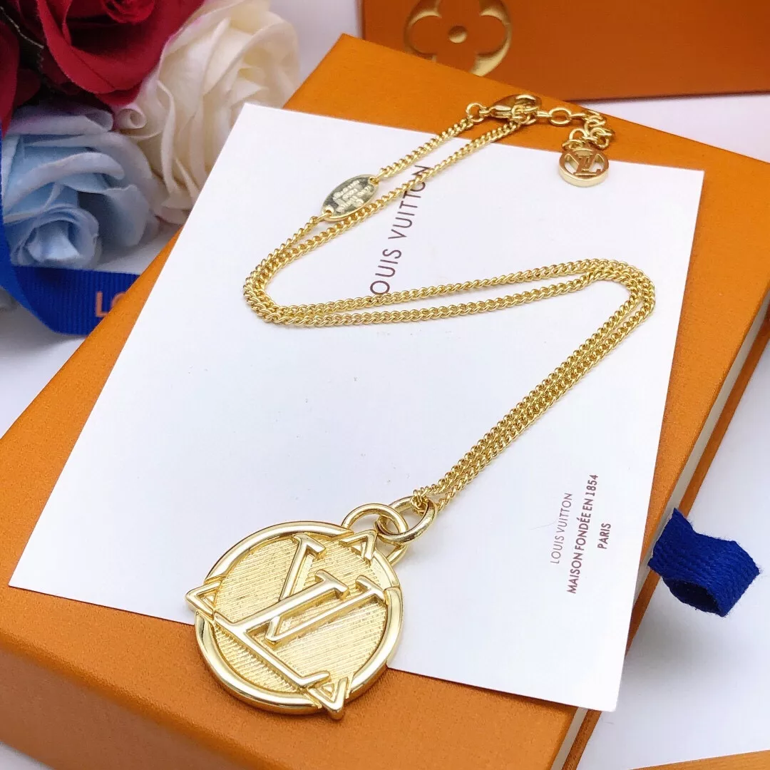 louis vuitton collier s_1271200